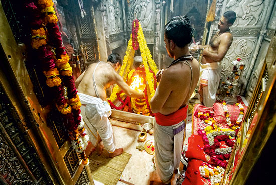 Shri-Kashi-Vishwanath-Darshan-Pooja-Booking-tour of kashi 