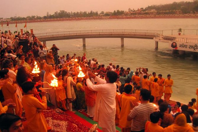 KASHI TOUR 5 DAYS PACKAGE Mooving india